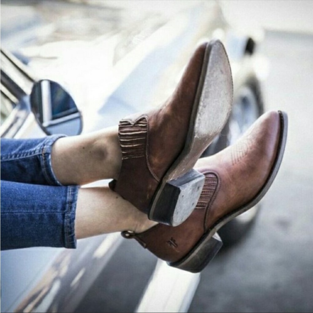 $369 Frye Billy Shootie Cognac Leather Southwestern Casual Pointed Ankle Booties - Picture 7 of 16